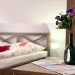 Jarka Rent *